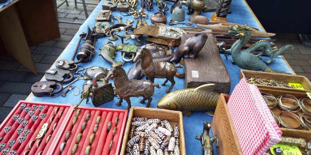 大和 骨董市 馬グッズ