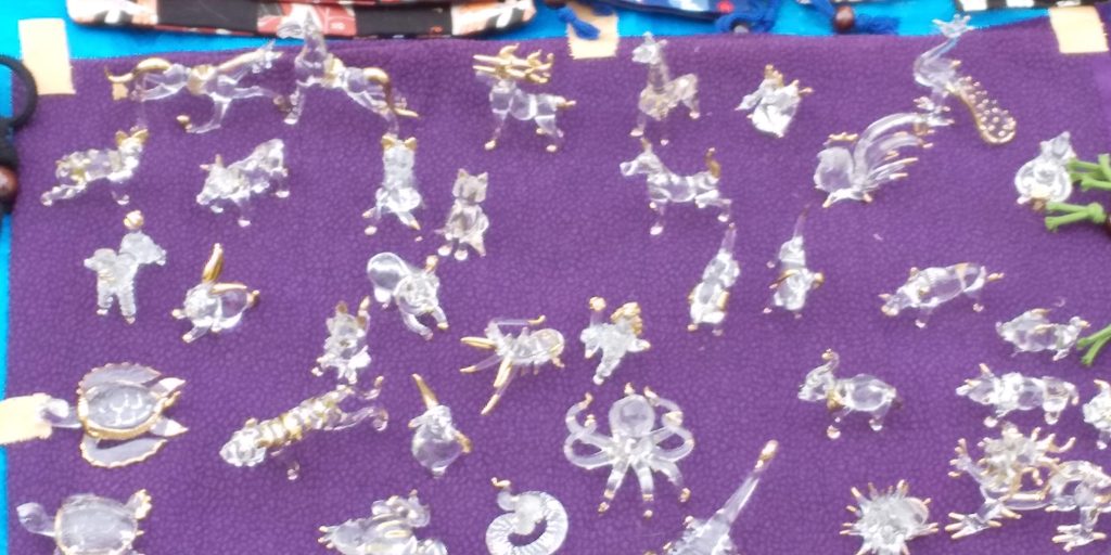 大和 骨董市 馬グッズ