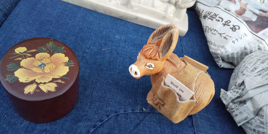 大和 骨董市 馬グッズ